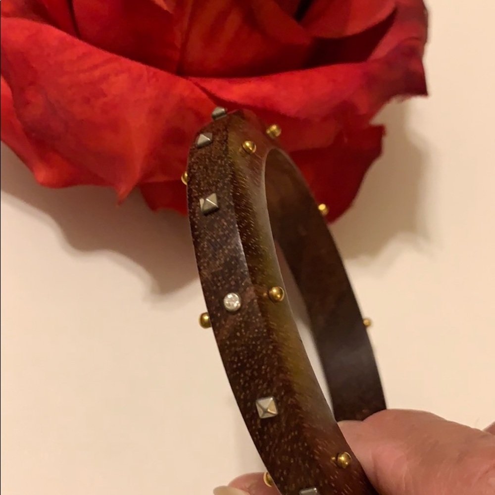 Wildwood Bangle - Picture 10 of 10